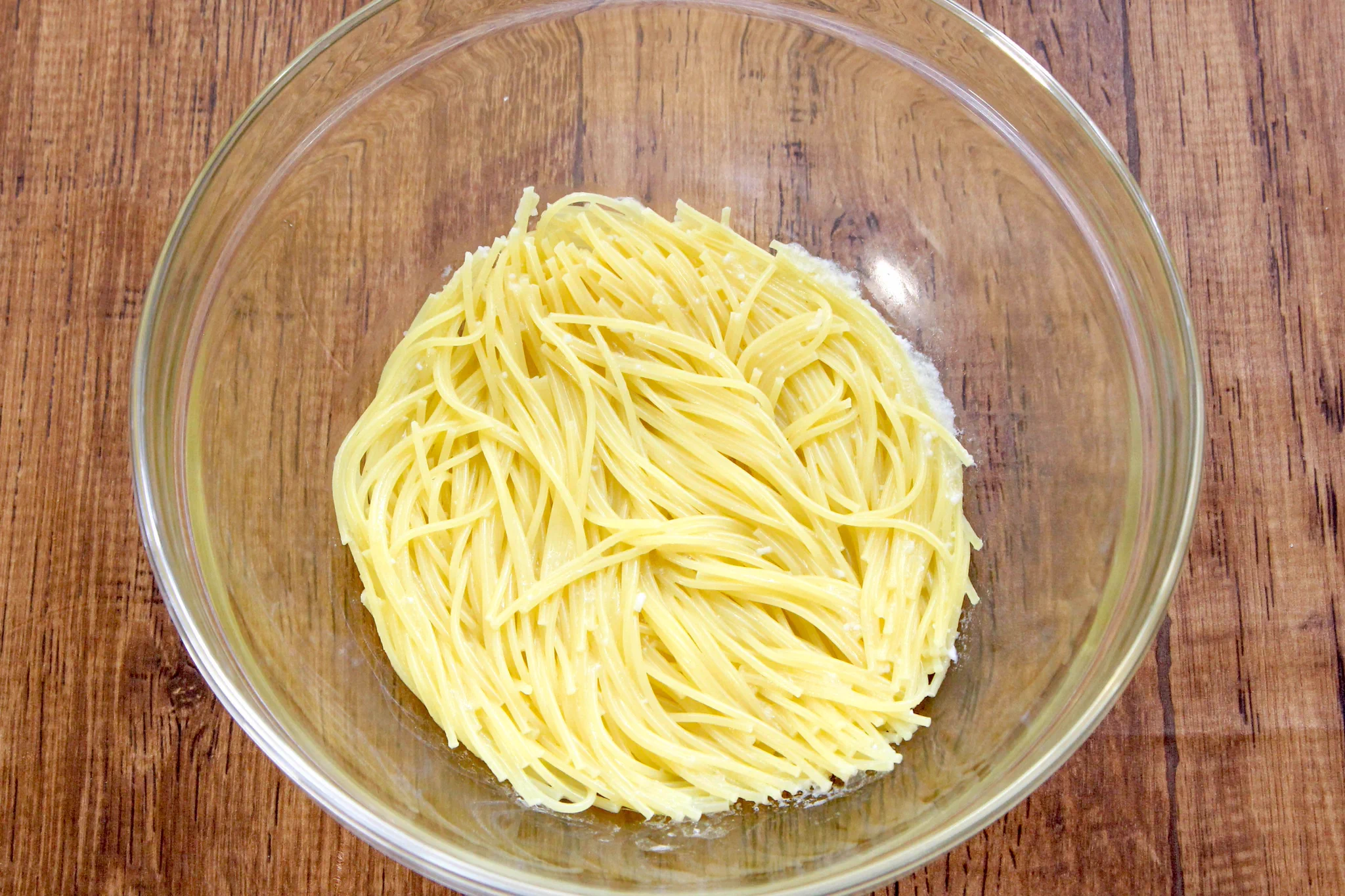 茹でる作業無しで作れるお手軽さが嬉しい！バターなどを使った「パスタ」レシピ！