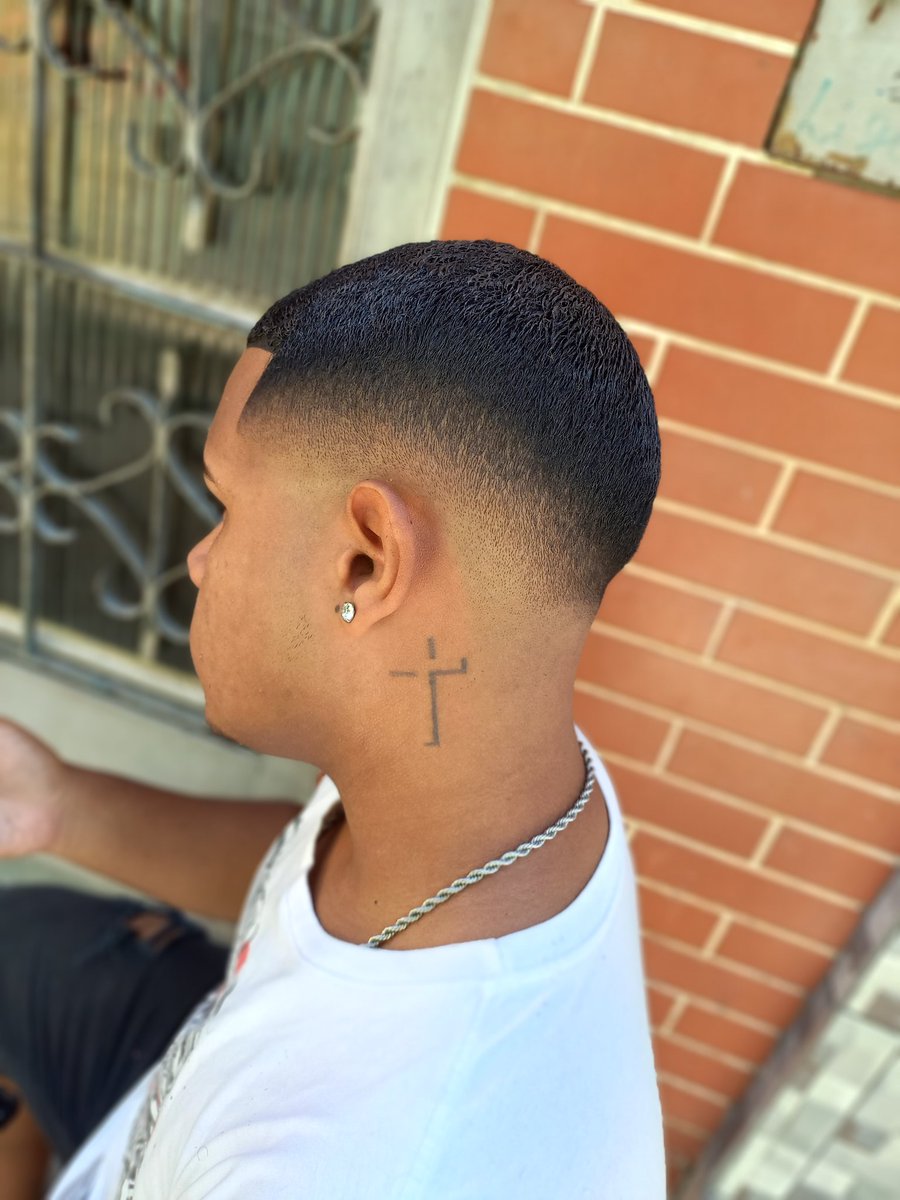 Balbinoducorte's tweet photo. Mas um pra coleção do pai!
💈💈📏 https://t.co/qU6CnmNYO9