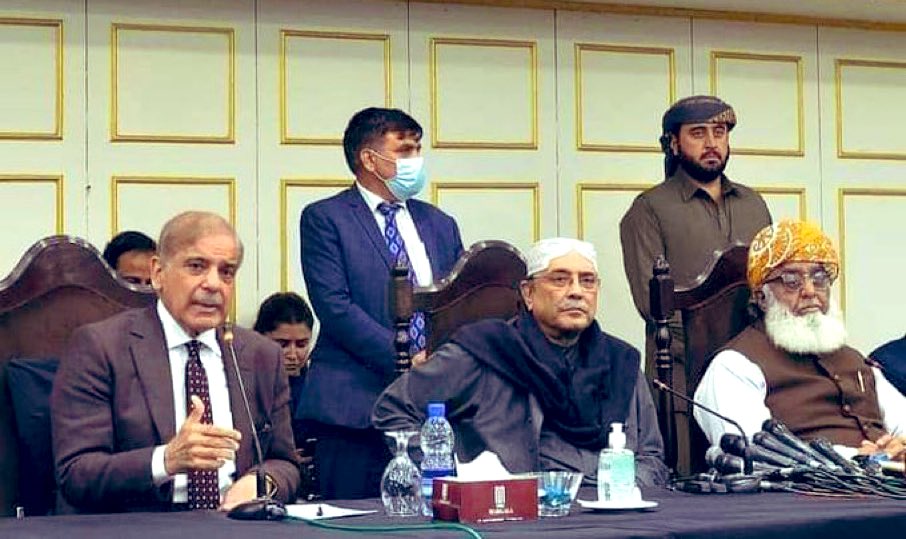noshigilani's tweet photo. ابلیس کی مجلسِ شُوریٰ ۔۔۔۔ https://t.co/o4vPhF7o2u