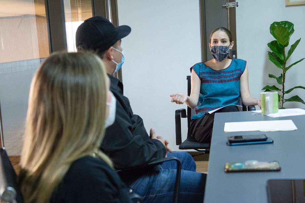 David Vargas,presidente del PIDS, sostuvo una reunión de trabajo con la secretaria del Bienestar y Desarrollo Sustentable, <a href="/RuthDiazGurria/">Ruth Díaz Gurría</a> y el director del ISJU, Saúl Meza López. 

Se acordó trabajar en conjunto para mejorar la infraestructura deportiva en Sinaloa.