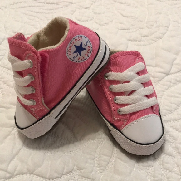 tfreebird36's tweet photo. So good I had to share! Check out all the items I'm loving on @Poshmarkapp #poshmark #fashion #style #shopmycloset #vans #converse: https://t.co/urJHD5O0IF https://t.co/5reEjxdNcy