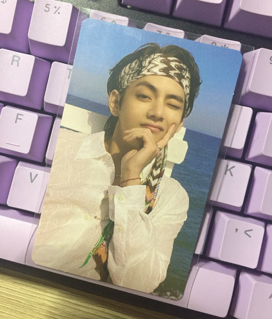 koobiescart's tweet photo. #PurpleCollectionFeedbacks
late feedback, but huhuhu just had to tweet my feedback about this shop bc 100% recommend talaga TT it was packed so well, arrived safely, and very accomodating  seller. i also got freebies! 😭 i got both pcs safe! (with pc sleeves)- https://t.co/6SOl51sXxK