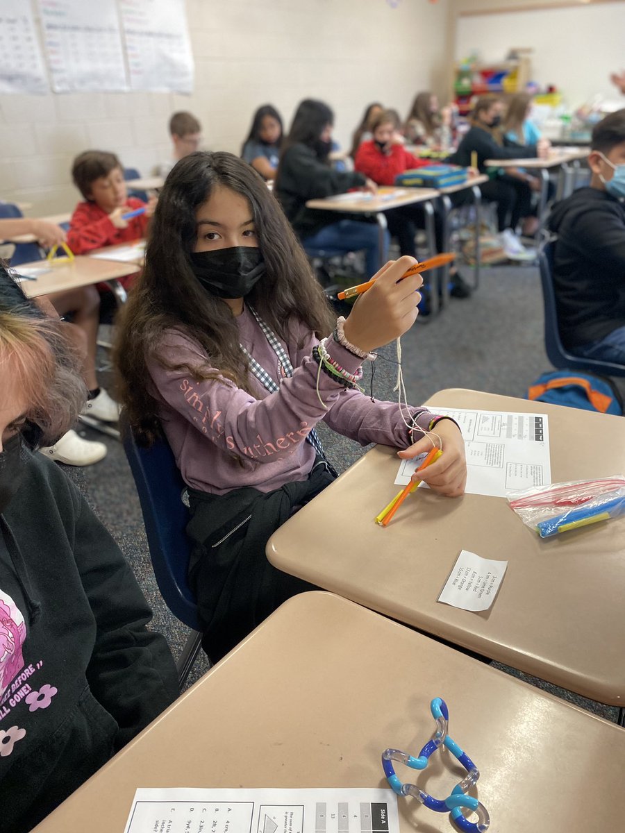 DISDSTEAM's tweet photo. Shout out to Mr. Lujan-BMS. Today, sixth-grade STEAM mathematics students engaged in a hands-on learning experience as they discovered the triangular theorem. S#steamisbeautiful #disdsteam #STEAMEducaiton #STEAMMath #STEAMscience 🧮🐊⭐️🌗 https://t.co/adL7MDEKez