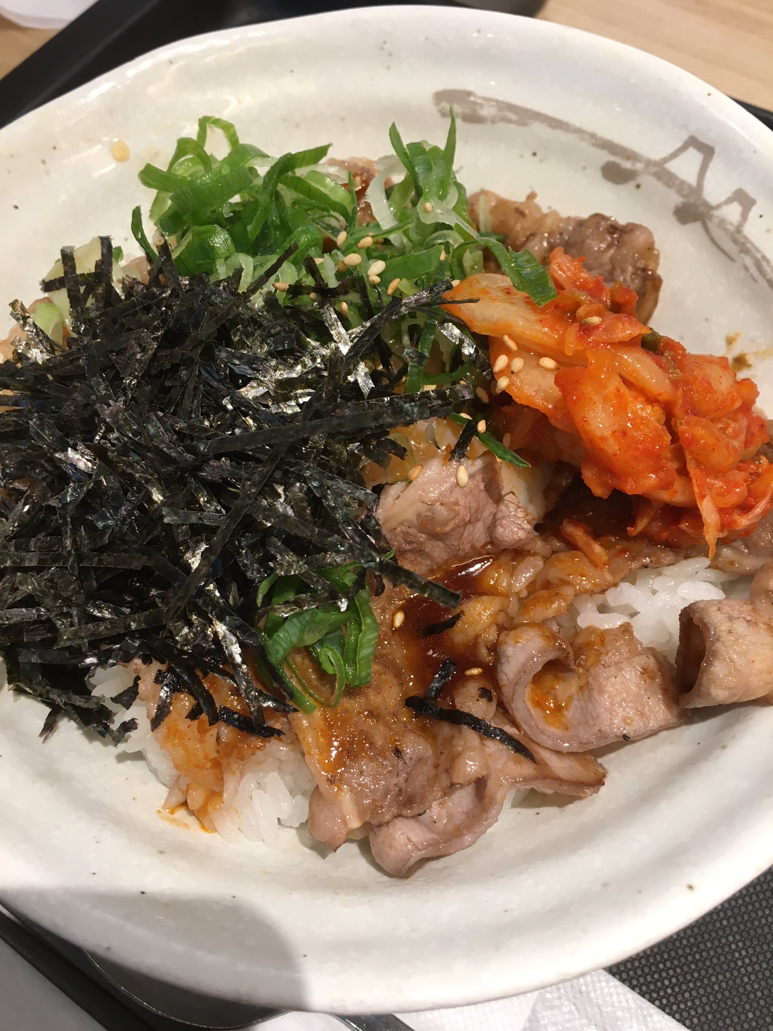 تويتر なぎるん على تويتر 松屋のビビン丼 T Co Cnvlvivunz