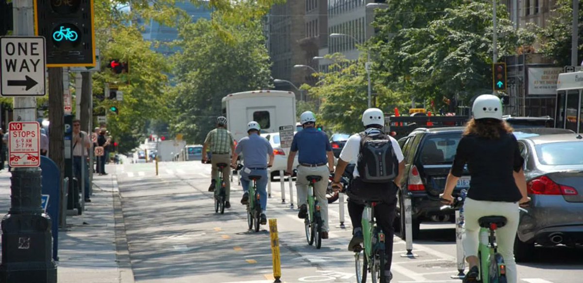 BikeBatonRouge's tweet image. When you google "What you should know about Baton Rouge...."  You know what makes every list? TRAFFIC. What kind of infrastructure solves this? The kind that takes people out of cars and provides them with alternative ways to navigate a city. #yeahbike
buff.ly/33TCq2V