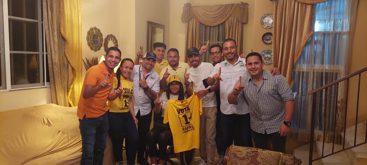 rafaelrodrigc's tweet photo. No solo como nómina amarilla #1, si no como movimiento dentro nuestro partido @somosrmpa. Juventud para todos RM. Haremos un proyecto de inclusión, que va ser encabezada por Kenia Murillo, Mylenis y Gil de Aguadulce 2-4. Porque todos son valioso💛✅1 @teamrmpa @HamirJaramillo2 https://t.co/TAHNHhjYQU