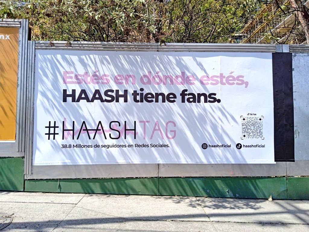 Fc100AconHaAsh's tweet photo. Tenemos nueva era en puerta, nuestras @haashoficial vienen con todo y el nuevo sencillo está más cerca de lo que imaginan.

Por lo pronto les dejamos estas super frases que están por toda la CDMX, eligan su favorita y en nuestro próximo tweet les dejamos las ubicaciones #HAASHTAG https://t.co/SGEneS1kpf