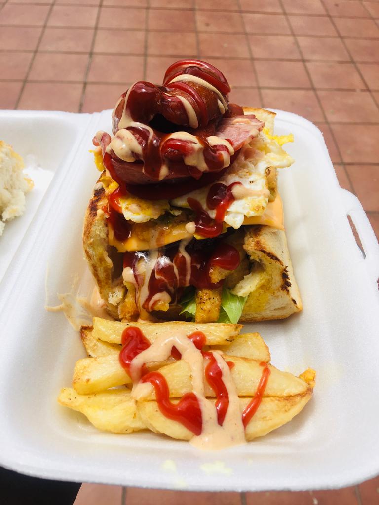 ComfyFoodH's tweet photo. Place your orders on whatsapp 0615324936 and collect in Braamfontein. Place your order 45mins prior to the collection time

#Qhawe #marriage #MorningLive #Pfizer #vaccinated #smallbusiness #BBMzansi #HlomuTheSeries #TrendingNow https://t.co/Yn0ETSW7qN