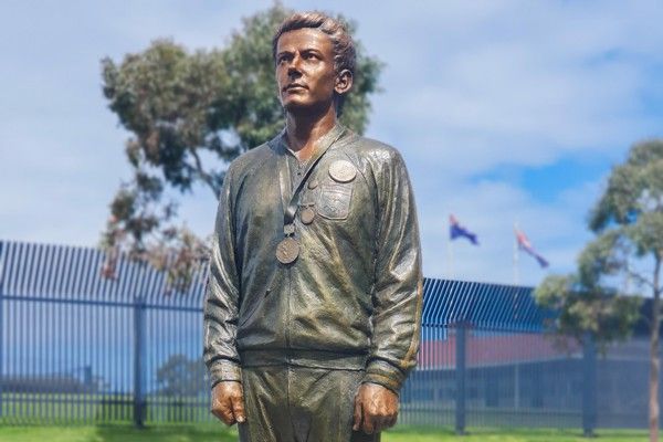 vicsportAU's tweet photo. The @PolytanAP Peter Norman Inclusion Award at the 2021 #VSAs recognises an individual or org that has made a significant contribution to safe, fair &amp; inclusive sport, pushing the boundaries to prove that real and genuine change can be made!

Nominate now: https://t.co/Dgs7arGro5 https://t.co/b96TR6aRHC