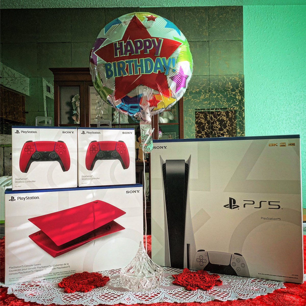 mr_moon_85's tweet photo. The Big #Bday Reveal! My Sis, And I Had To Drop That Cash Yo! 💵 Lol! Nah I’m So Blessed We Could Finally Get All This For My Son. 🙌🏾 You Only Turn 16 Once! 
#PS5 #PlayStation5 
#CosmicRed #ConsoleCover 
#DualSenseWirelessController 
#Sony #Birthday 
#JustACoolGeek 🤓 #MrMoon 🤫 https://t.co/n57gm5PSYK