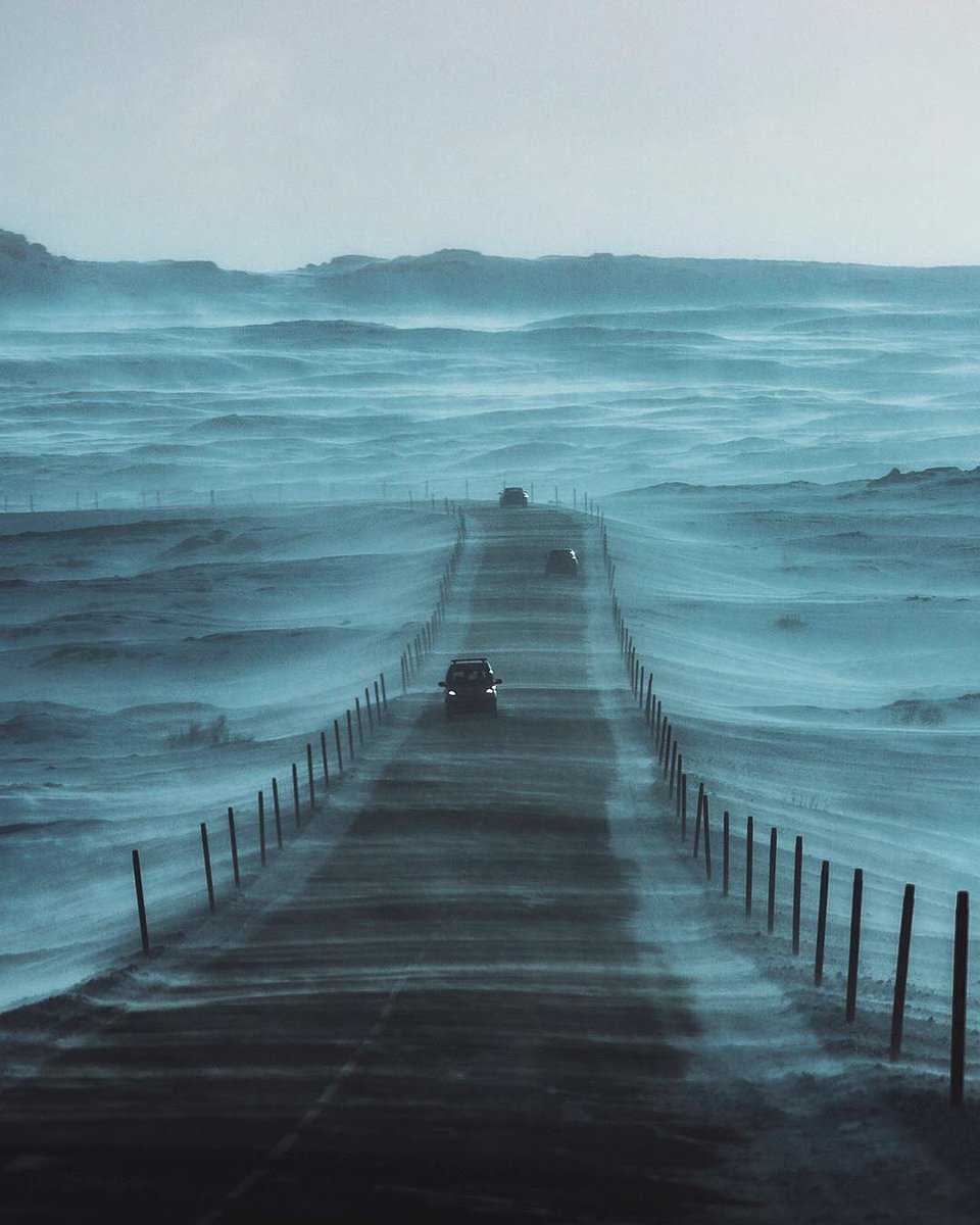 📷 © Joe Clarke

On the road out of Reykjavik
.