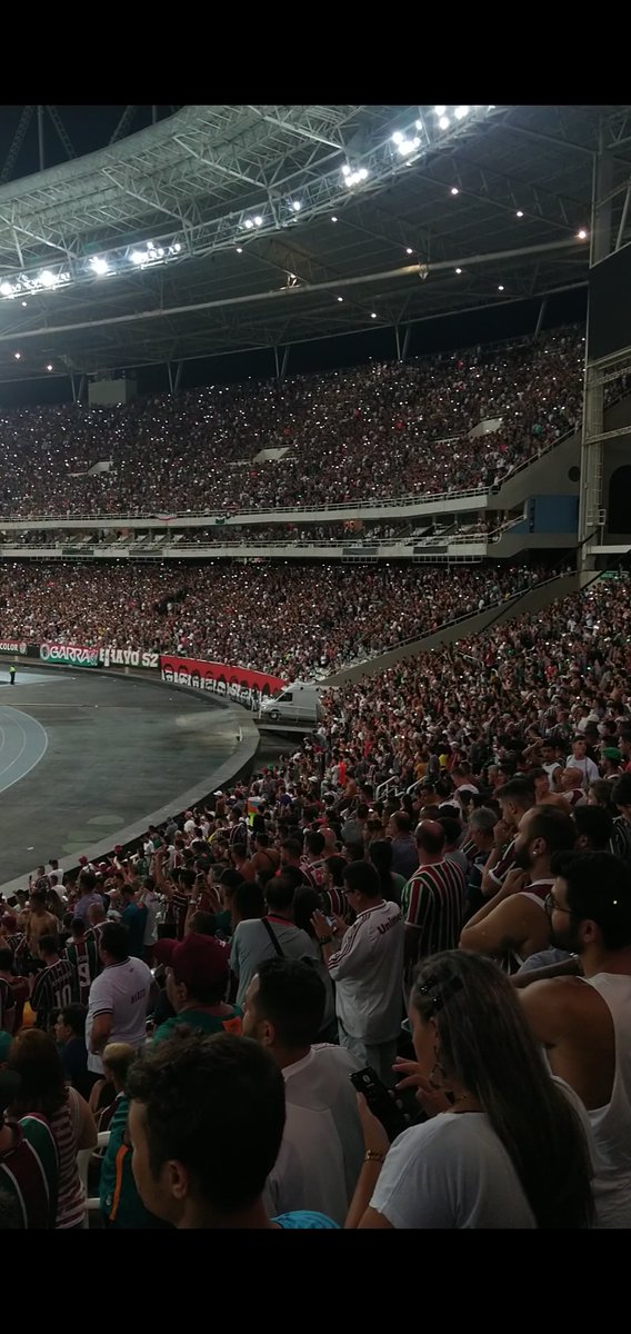 _aleffc's tweet image. Salão de festas hoje estava lindo, FOI LINDO dá-lhe Fluminense

Fluminense pra caralho 🇮🇹