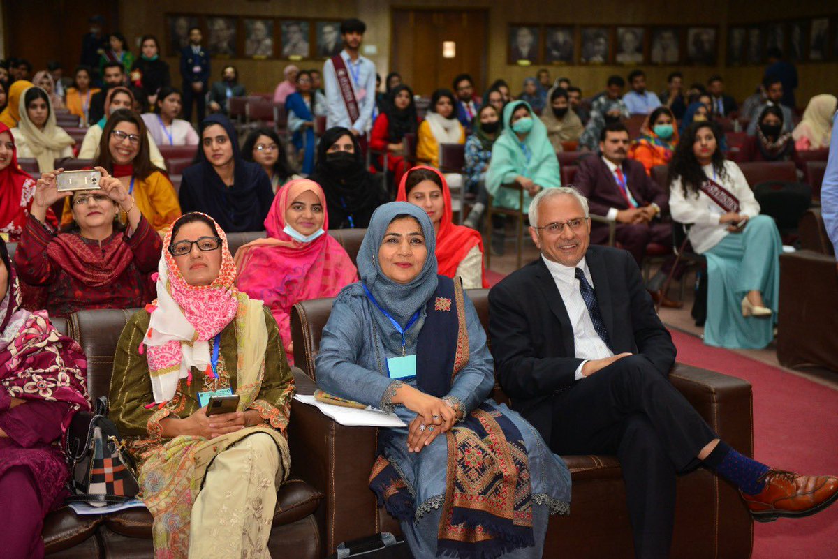zaidia's tweet photo. Great to participate in the Int’l Conference on Statistical Sciences, by GCU’s Statistics Department, 9 March, @gcuniversitylhr 

I highlighted the opportunity the 2030 Agenda of Sustainable Development offers us, &amp; how imp statistical work is for the implementation of SDGs. https://t.co/8zExcl5hIi