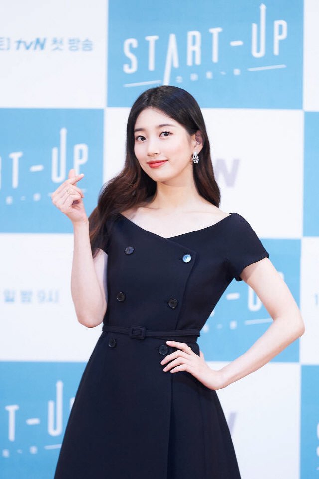 #BaeSuzy in talks for upcoming Netflix series 'The Girl Downstairs' based on a webtoon. It tell a story of an idol 'Lee Doo Na' who chooses to retire, and Lee Won Jun, a freshman in college, living in the same share house. 

It will be directed by Crash Landing on You's PD.