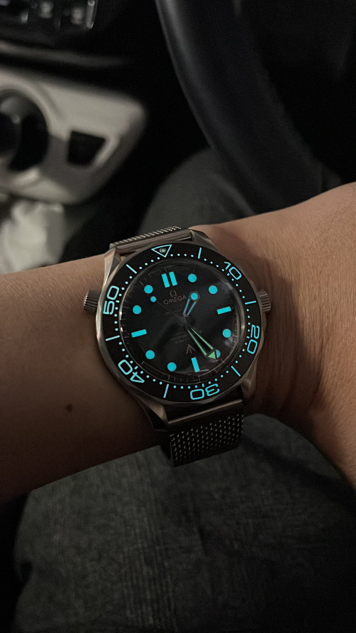Twitter 上的 Yjm 夜光かっこいいじゃん Omega オメガ シーマスターダイバー300m T Co 00nvop2dme Twitter