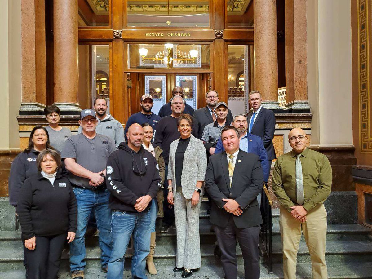 Kevin4RECs's tweet photo. Yesterday @CarrieKoelkerIA introduced &amp; the IA Senate adopted SR103 to declare 3/8 as Utillity Worker Appreciation Day annually, the @IowaRECs are grateful 2 Sen Koelker &amp; those who understand what these hard working men &amp; women face when the lights go out #ialegis @iaruralpower https://t.co/gYCfMd0Mon