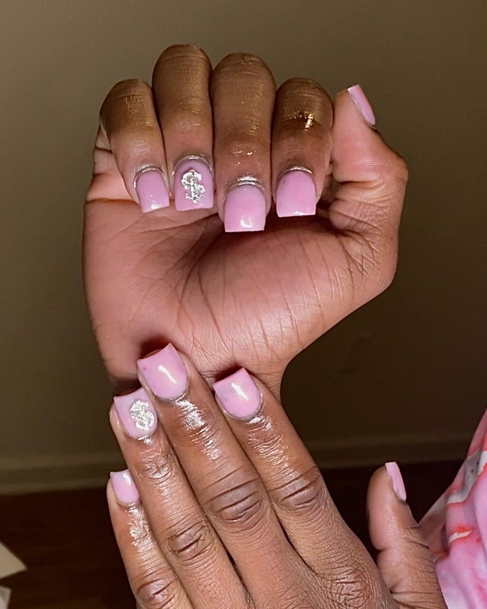 zadaija1's tweet photo. Please don’t forget that I’m that girl when it comes to nails💕💰 https://t.co/ebuTtP4iaQ