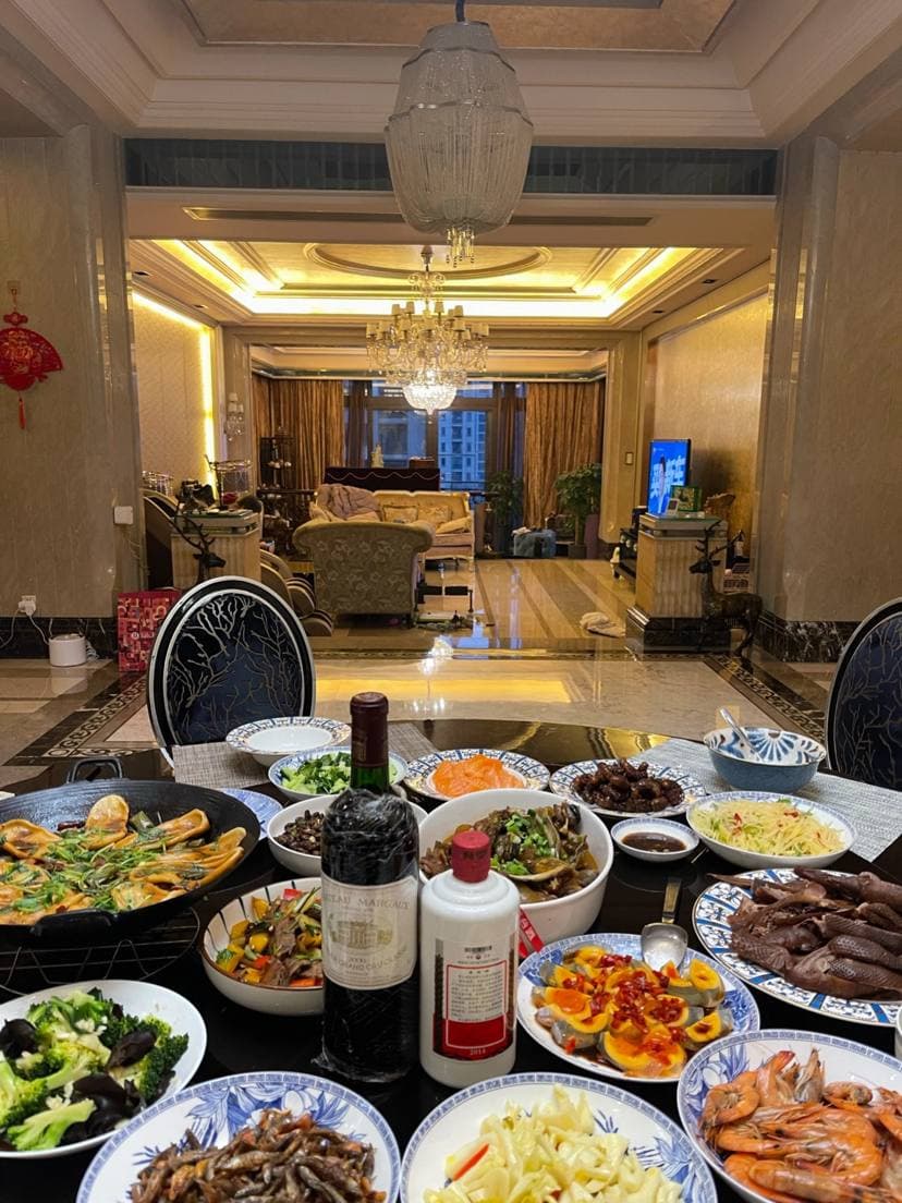 YuroroFilkls's tweet image. Great dinner time always goes by so fast in front of the family