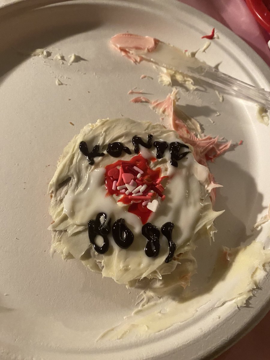 PacWestSganit's tweet photo. what an amazing cookie from an amazing chapter program!! https://t.co/xzlBFpe4dZ