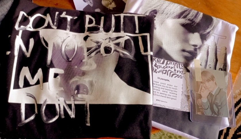 rowseyan's tweet photo. ang ganda ng quality ng shirts super!! bili na kayo sakanila super worth the wait excited na akong isuot 😍 thank you so much po and for the freebies! nagustuhan din ng pinagbigyan ko 💗 @jakeuprints

#rwsynfb 💫
#jakeuprints_ty https://t.co/dJ7ygS4FUJ