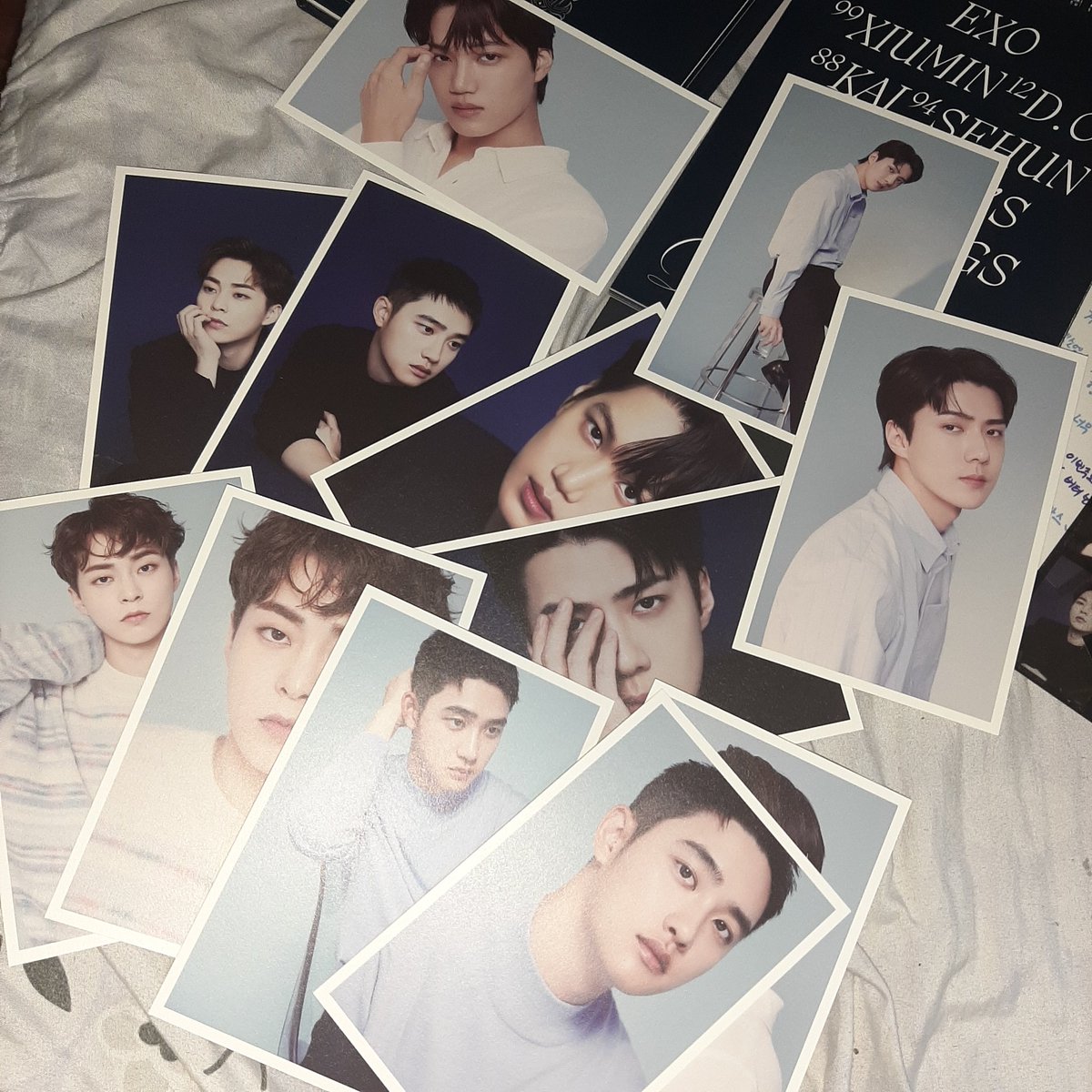 penguinizedjess's tweet photo. Late post! 
Happy transaction again w/@MERCHANTyeolPH 😍

This is my 2nd EXO SG. More to come. 💕 https://t.co/XMz8mYhf8U
