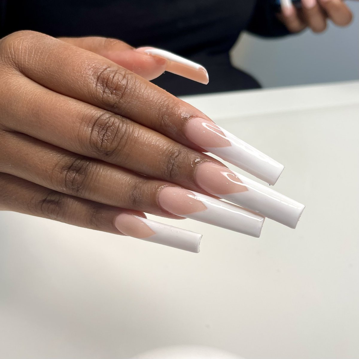 lornajessyca's tweet photo. So clean 😍😍 Book yours IG: Plushbyjess #mtlnails https://t.co/JCEEDWuq6U
