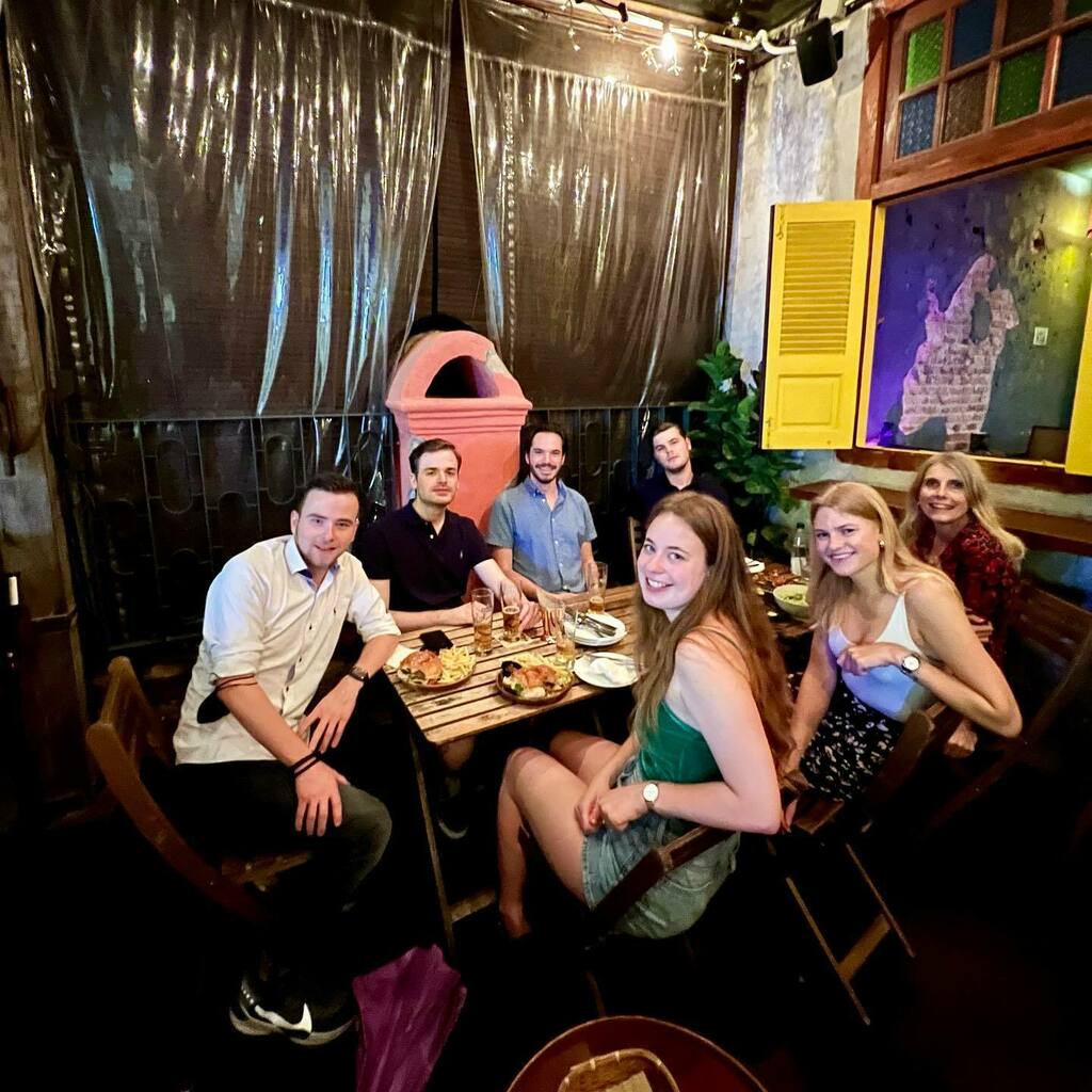 MYMDBC's tweet photo. First Cultural Briefing &amp; Dinner since a long time. More Dutch student interns will arrive soon in Malaysia!
 #SIPAdventure! . . . . #internship #internshipabroad #malaysia #internshipinasia #graduationproject #internshipproject  #kualalumpur #ma… https://t.co/89BoeDeCNF https://t.co/cd5yrqYP8C