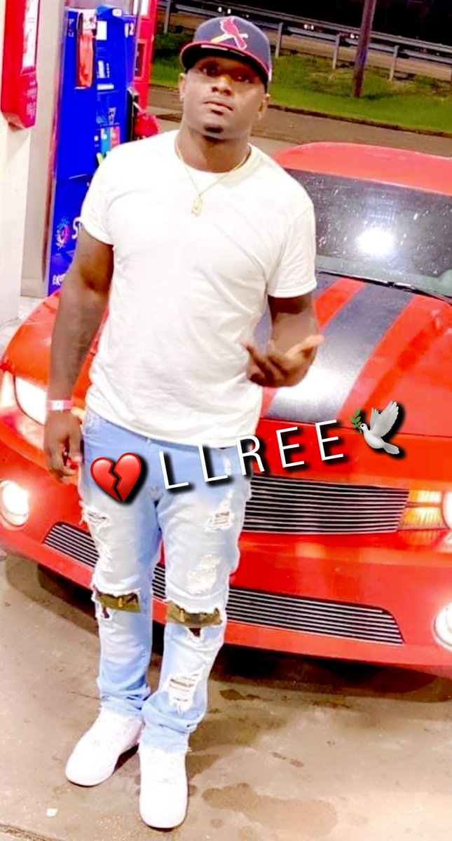 HoodKid6Chainz's tweet photo. Sad 😢 lost another Brudda from my hood .. watch you come up as a Youngin!! Always was solid &amp; in ya own lane!! Rest up king 👑. #LLREE 💔🕊 https://t.co/BR3vUlfH6U