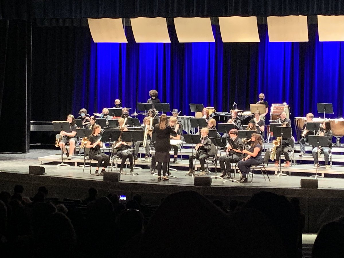 Ecole Glenrosa Middle School tweet media