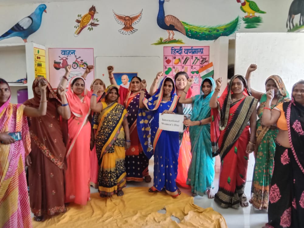 Humana_India's tweet photo. We are happy to share glimpses of the International Women’s day 2022 celebration in Nand Ghars. #VedantaNandGhar Project is an initiative of Anil Agarwal Foundation implemented by #HPPI in four states - Rajasthan, Uttar Pradesh, Jharkhand, and Odisha. https://t.co/0kumBZD9rd