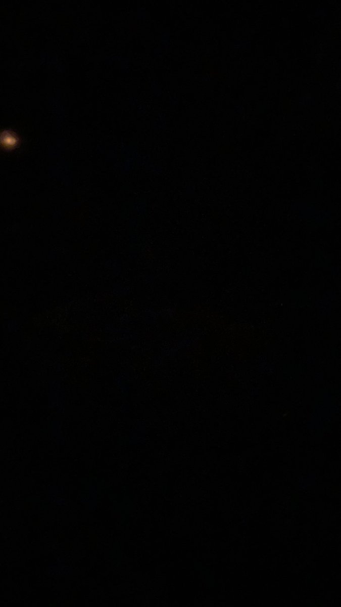 dgmsgigi's tweet photo. Old Brooklyn deserves the option of having access to @illuminatingco Cleveland Public Power has been out for 3 hours and we have had a flicker of brown. Extremely rude customer service and this has to stop. People demand access to ELECTRICITY! https://t.co/wd8znBwKwt