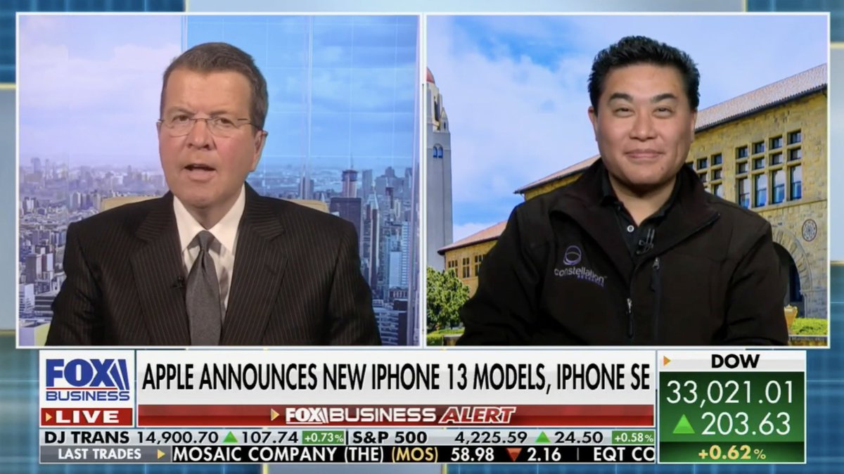 rwang0's tweet photo. MyPOV: @apple #PeekPerformance launch debuts #M1Ultra chip #MacStudio #iPhoneSE3 #iPadAir with 5G and A15 bionic chips. What does it all mean?
Watch @rwang0 @teamcavuto @FoxBusiness
https://t.co/lCRSEGUqle https://t.co/xVEgfwGUZW