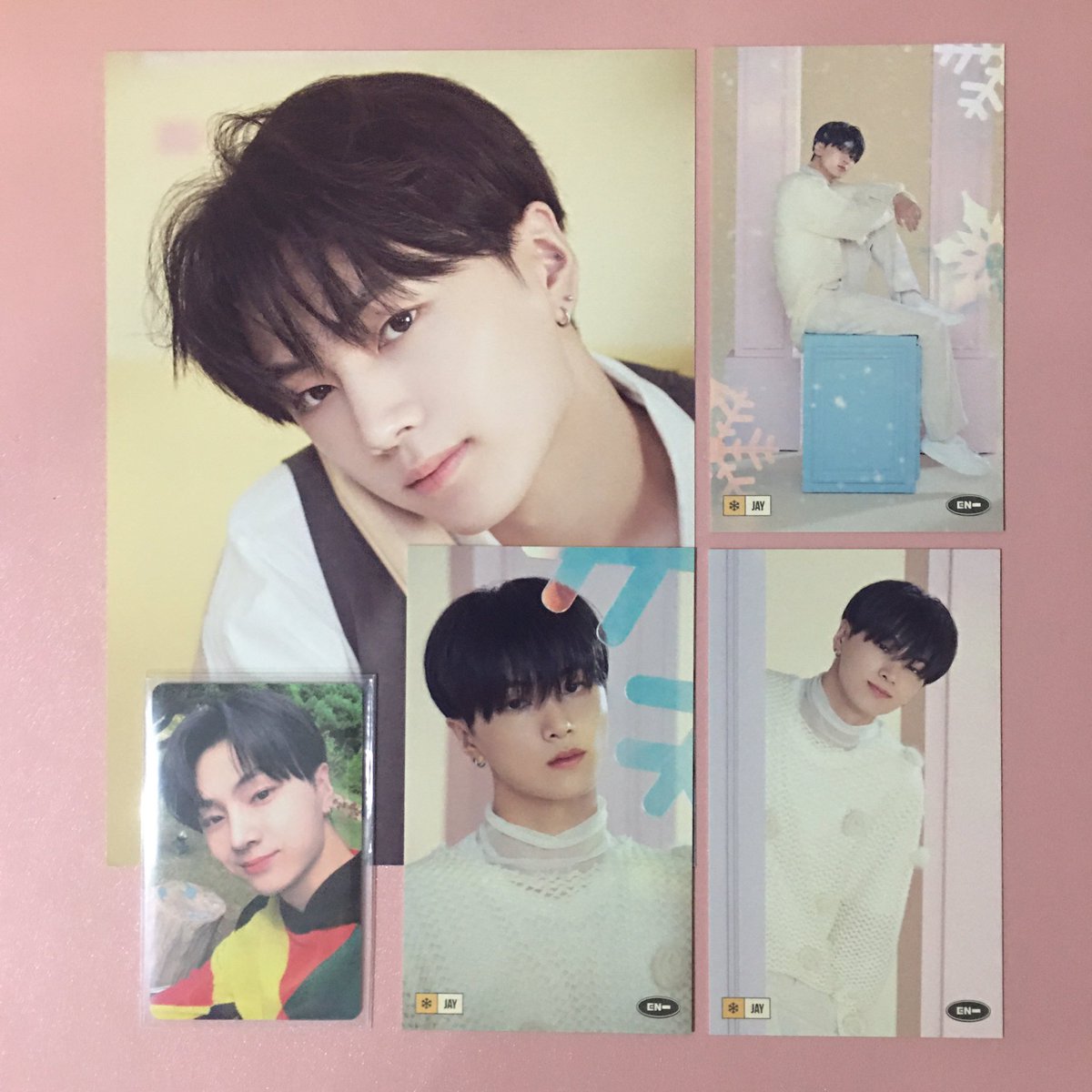 wonjeeeeee's tweet photo. WTS / LFB
Enhypen sg22 member sets
inclus: mini poster, nrpc, & 3 weather cards — 250 each
✅jungwon
✅heeseung
✅jay
✅sunoo
✅ni-ki
MOD: ggx, sco via j&t
MOP: gcash, cod+fees
LOC: mm
🏷Help rt @ENHYPENMARKETPH #wonjeeeeeeSELLS https://t.co/rBPlvh39iD