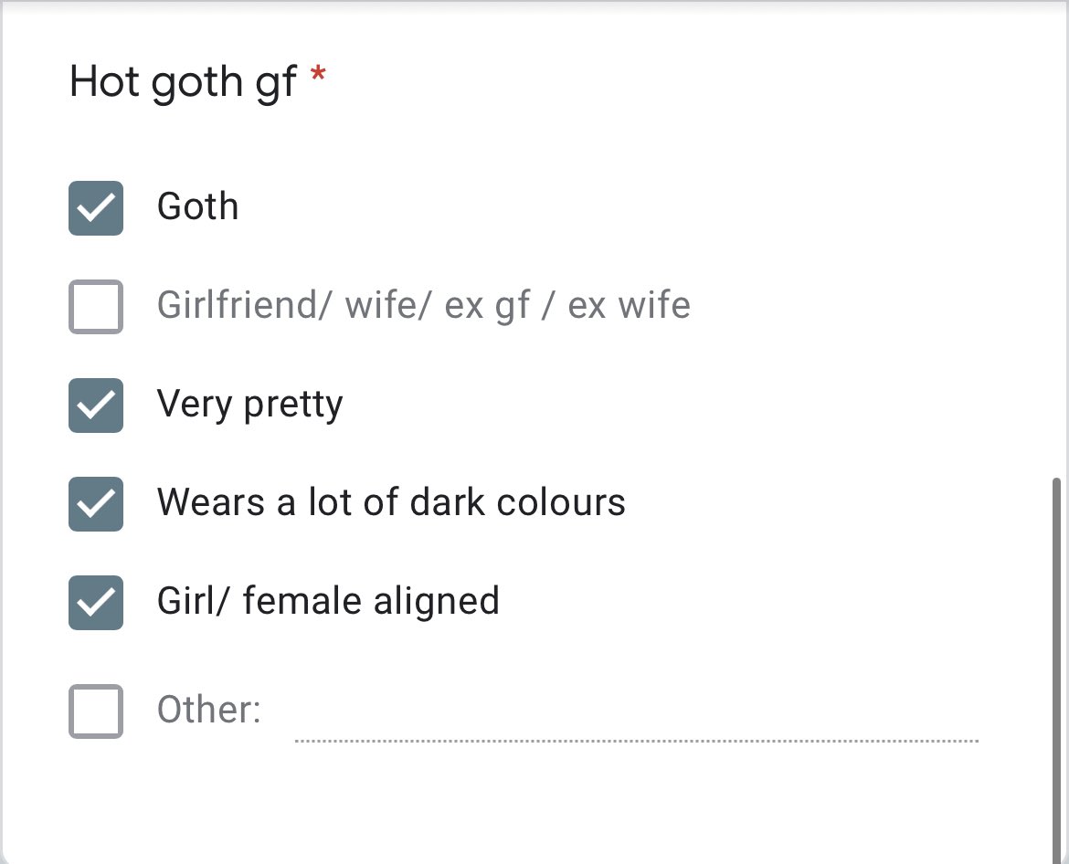 GothGfotd's tweet photo. Todays hot goth gf is Janis Ian from Mean Girls (she/her)! 

She's heavily lesbian-coded and never even denies the rumors about her being a lesbian in the films. She fits 4/5 criteria! https://t.co/jz15PSEBzZ