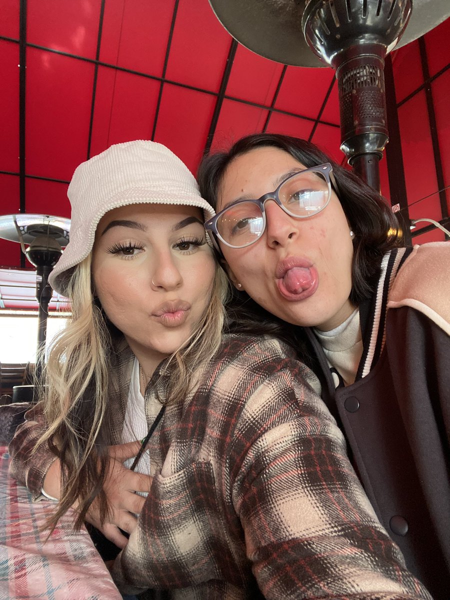 I’m obsessed with you 💚