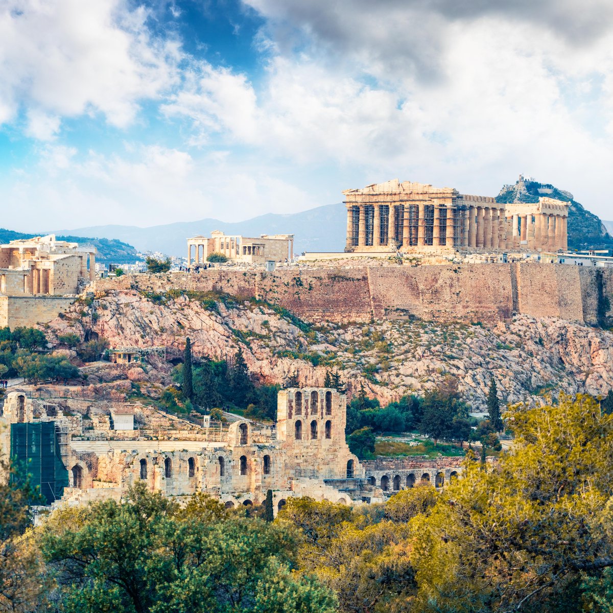 cusackandrew's tweet photo. Most languages' name for Greece derive from either ‘Hellas’, ‘Ionia’, or ‘Graecia’.
But the Georgian name for Greece is საბერძნეთი (Saberdzneti) — meaning “land where the wise men live”.
#toponym #toponymy #exonym #placenames https://t.co/bnVWB2OxBg