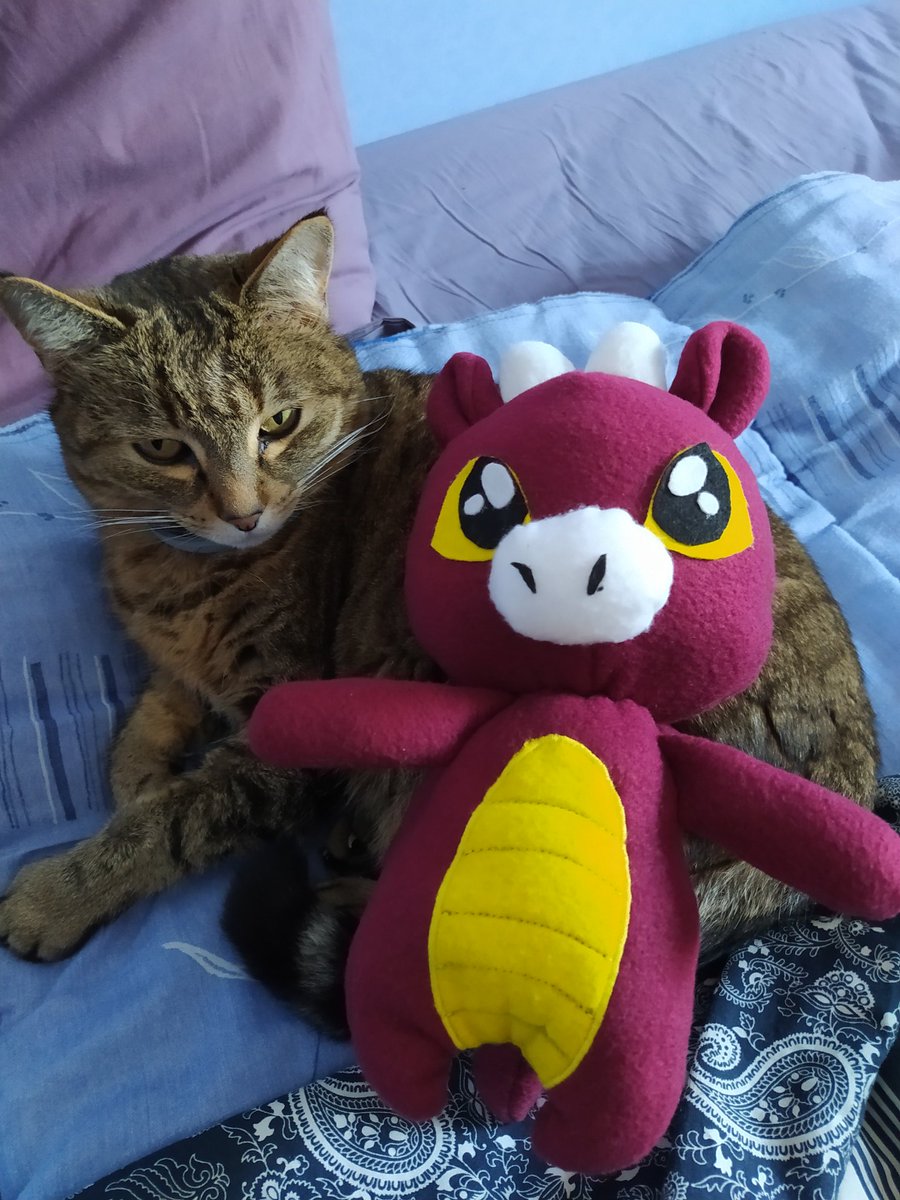 merymahaelstrom's tweet photo. Fufufu 🤭 la surprise est finie 😛 je vous en dit bientôt plus à ce sujet 😉 et oui, ça concerne ma campagne Ulule 🥳
#ululefr #erhetylia #peluche #goodies https://t.co/se7I7vd0SD