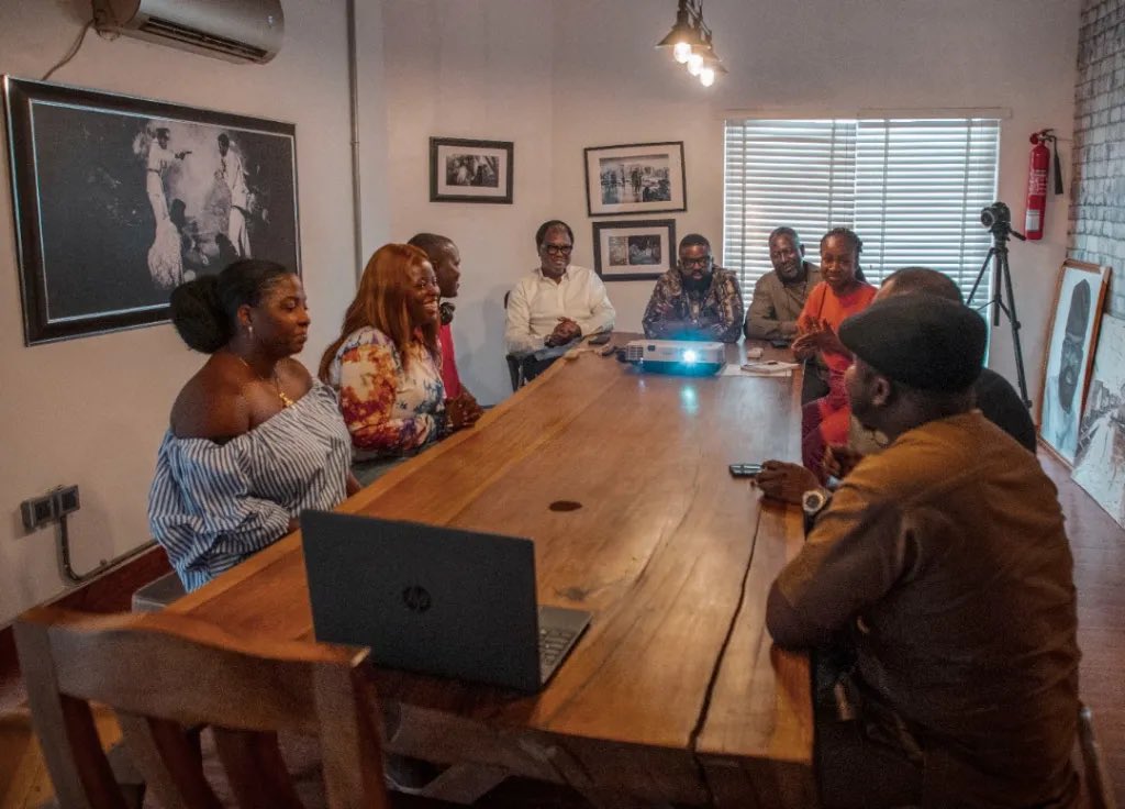 kapfilmacademy's tweet photo. Kunle Afolayan Productions (KAP) Film & Television Academy, USC School Of Cinematic Arts and Netflix have partnered for a series of training workshops for the creative industry in Africa.
Click link for full story
https://t.co/jwliEsz8lY
#kaphub #netflix #USC #postproduction https://t.co/ATSUvOIa2k