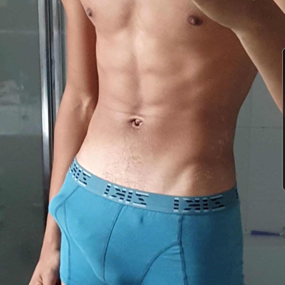 Anonanman's tweet photo. Hey there pretty new to nsfw Twitter

• 21
• straight
• switch (sub++)
• he/him

DMs are very much open :P

follow for more 
♡ | ↺  to be moots
#nsfwtwt #horny #sext #sexting #bbc #dickrate #dmme #hornydm #bigdick #geil #sendnudes #nudes https://t.co/I3dJXpMmsu
