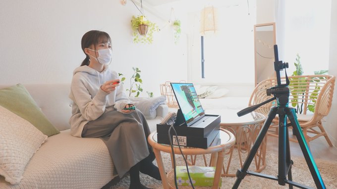 Today, we did surprise TikTok live. Over 1,000 people came our live!! https://t.co/HsNe5pnlcU