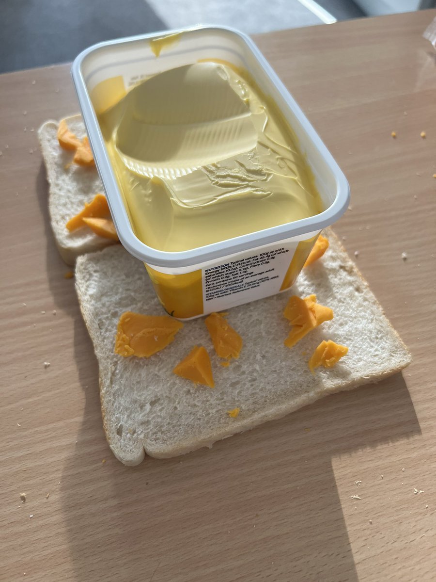 MrC_CompSci's tweet image. One of my favourite lessons of the year - making a cheese sandwich following year 7 flowcharts. The first one said to cut a quarter of cheese so a quarter of a block went in! Second one said to put butter on two slices of bread… 🤪 goes down well &amp;amp; a great way to demo flowcharts