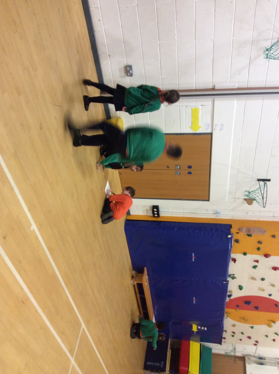 primary_ba's tweet photo. Year 1 enjoyed a multiplication trail in the hall. They used numicon and repeated addition. #numicon #primary_ba https://t.co/ze816hEgNO