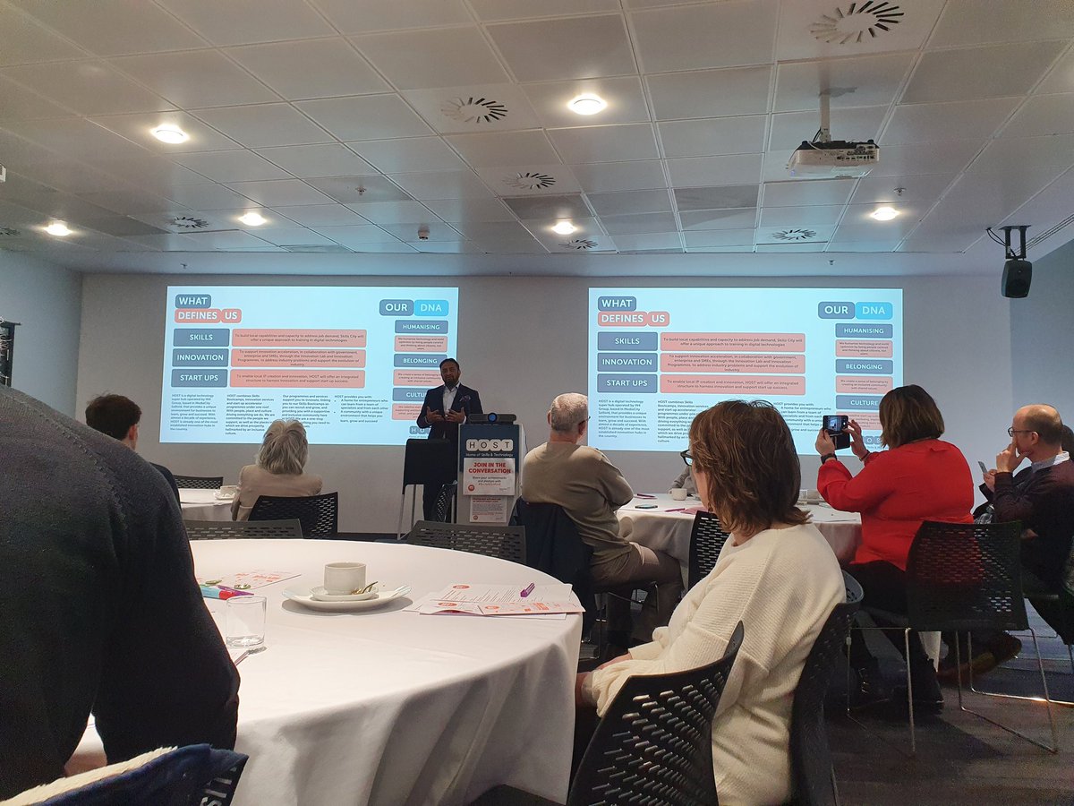 mediacity_ssvn's tweet photo. Some really interesting insights from  the Northern Care Alliance, @dock10, @SalfordCVS, @RHSBridgewater and @IN4_Group.

It's inspiring to hear about the work that local companies and employers are doing to support Salford residents and our economy.

#socialinsalford https://t.co/qR7l3Je437
