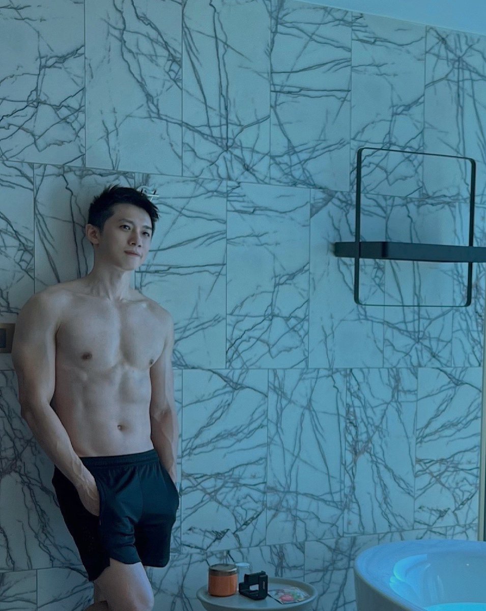 明天請假，連放三天要來好好放鬆一下 （chill)