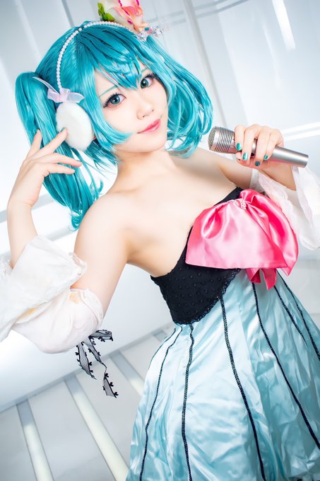 Twitterのコスプレ画像48