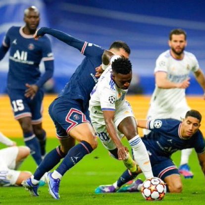 theMadridZone's tweet photo. 🚨🌕| Vinícius Júnior highly rated at Real Madrid is awaiting to discuss his new contract soon. @FabrizioRomano #rmalive https://t.co/hfOziCdQuv