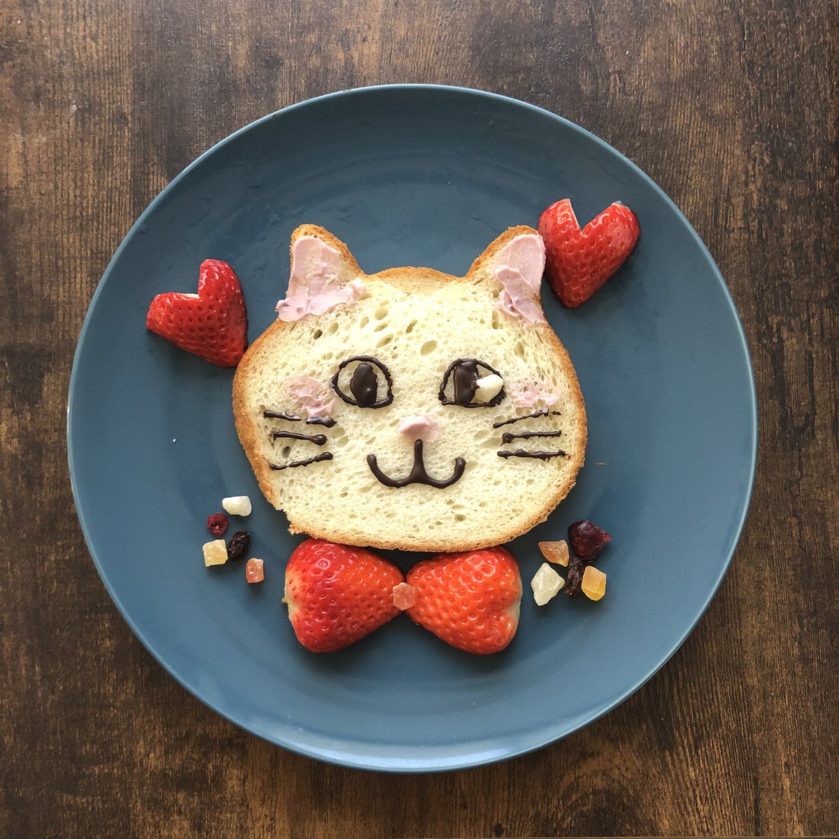 279suki's tweet photo. ねこねこ食パン🍞食しました！！ https://t.co/XzjLdhwoXW