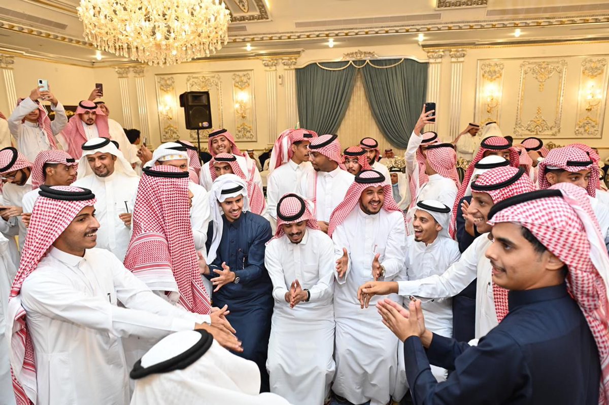 albairaq_tv1's tweet photo. صور من حفل زواج ..
الشاب سامي بن معتق القرشي https://t.co/YPE5cwdz81