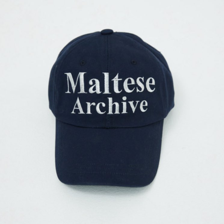 CIX_OUTFIT's tweet photo. #김승훈 V live.

Brand : Wai Kei.
Name : Maltese archive ball cap NAVY.
Price :  ₩42,000

#CIX #씨아이엑스 #승훈 #Seunghun #CIXOUTFIT_SEUNGHUN https://t.co/n3krSjd5Nm