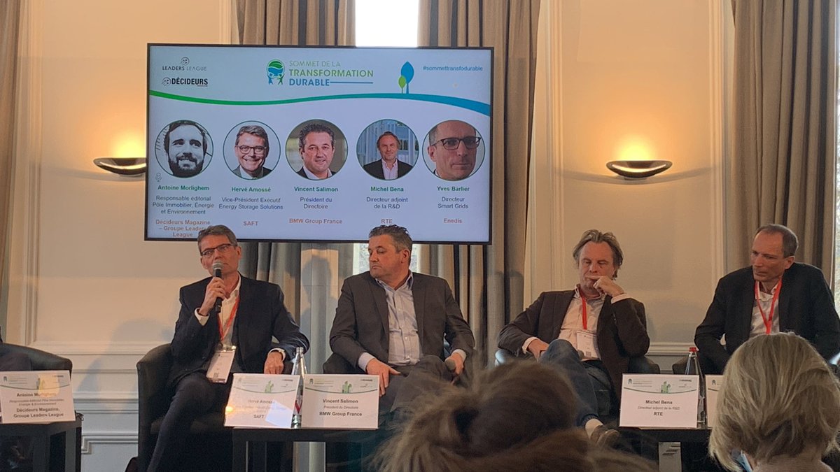 #sommettransfodurable #yvesbarlier <a href="/enedis/">Enedis</a>  #smartgrid la technologie est en place pour optimiser le réseau valorisant les renouvelables mais la sensibilisation des consommateurs est clé  : le suivi des consommateur sur #linky reste encore une pratique de earlyadopters